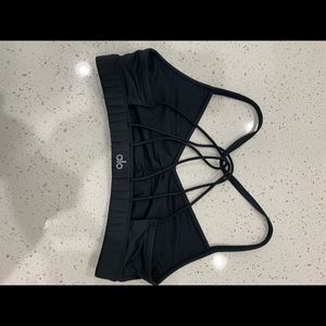 Alo yoga sports bra